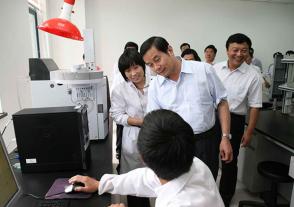 2011年7月20日，时任江苏省副省长史和平视察美狮贵宾会。